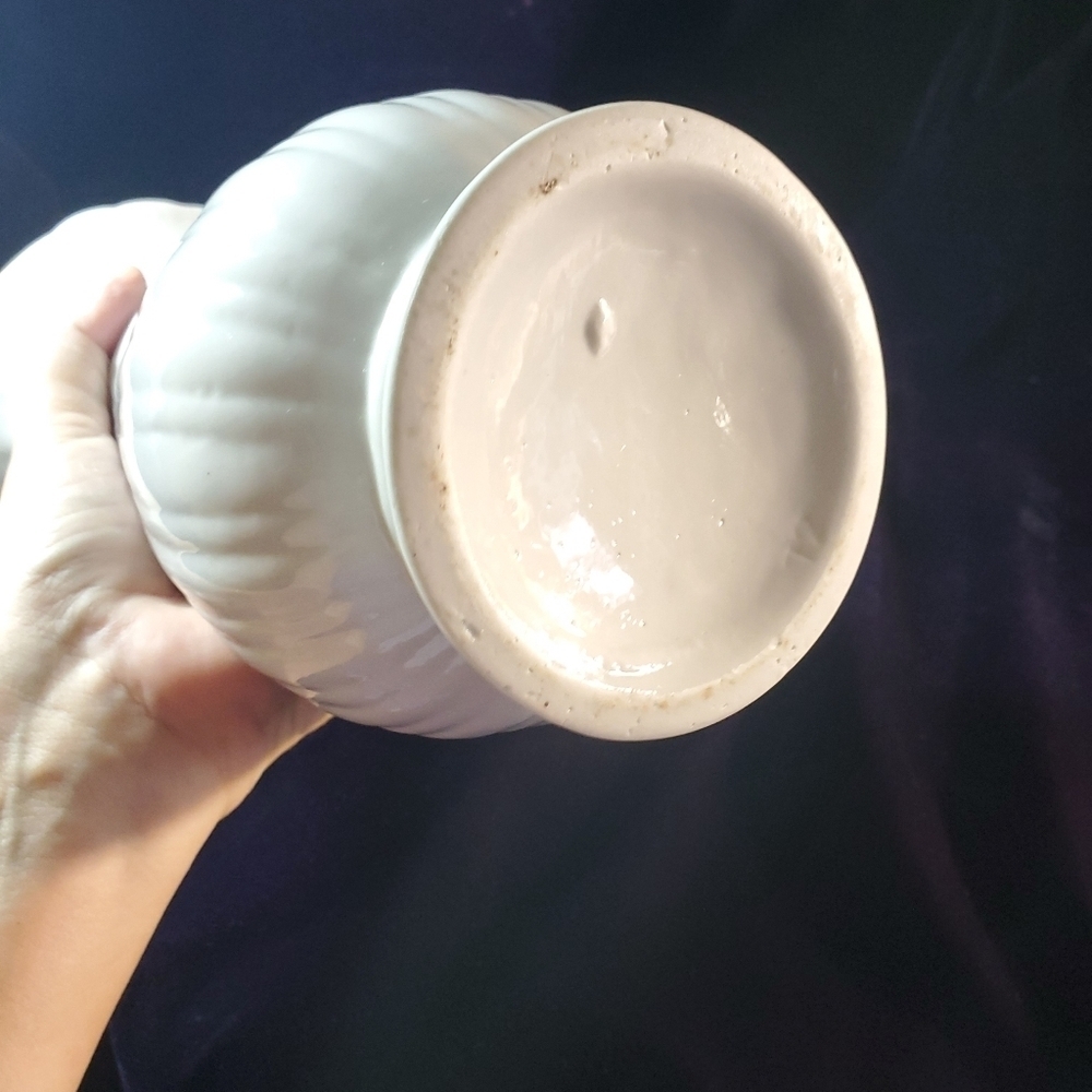 Porcelain Vase - Picture 5 of 12